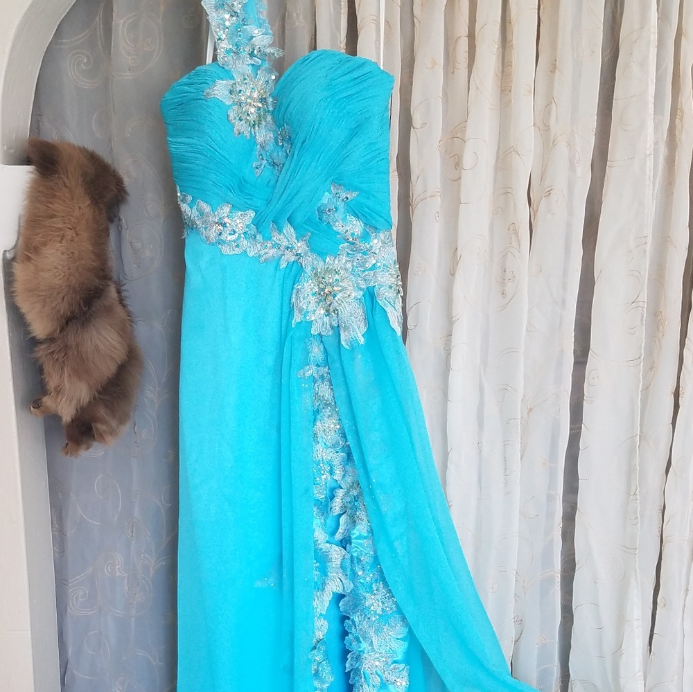 👑 Aqua Blue 3D Lace Leg Slit Open Back